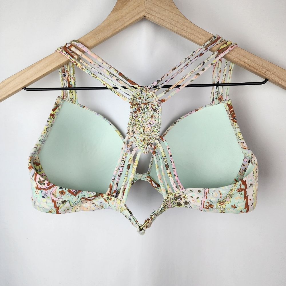 Victoria's Secret Women's The Fabulous Macramé Bikini Top Size 36C - Picture 2 of 10